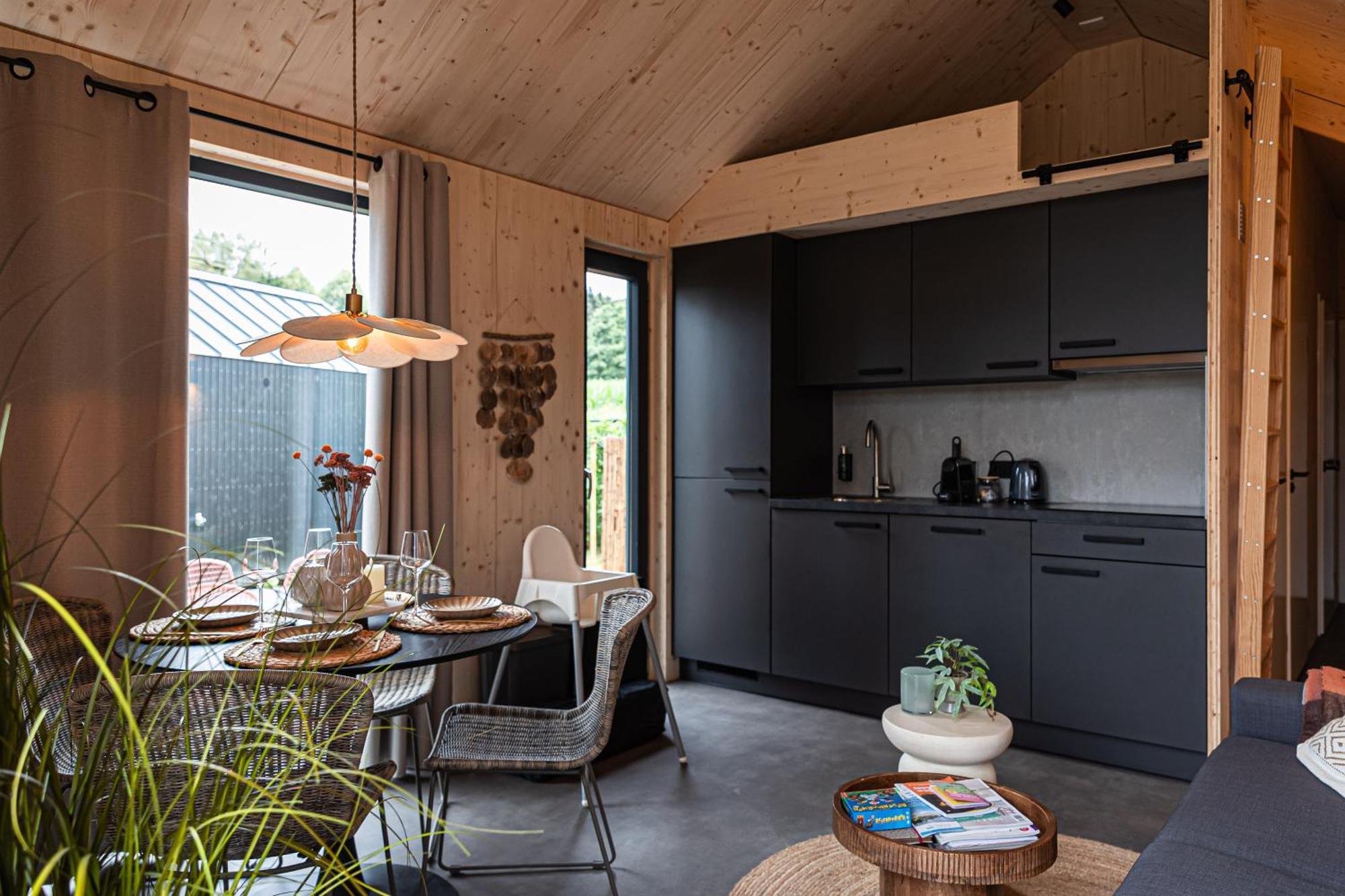 Tinyhouse 4 Pers Met Hottub Βίλα Meerssen Εξωτερικό φωτογραφία