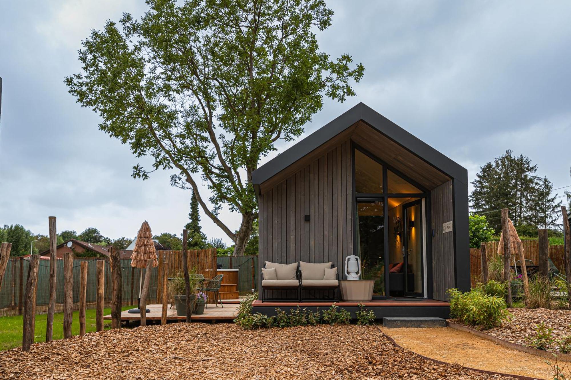 Tinyhouse 4 Pers Met Hottub Βίλα Meerssen Εξωτερικό φωτογραφία